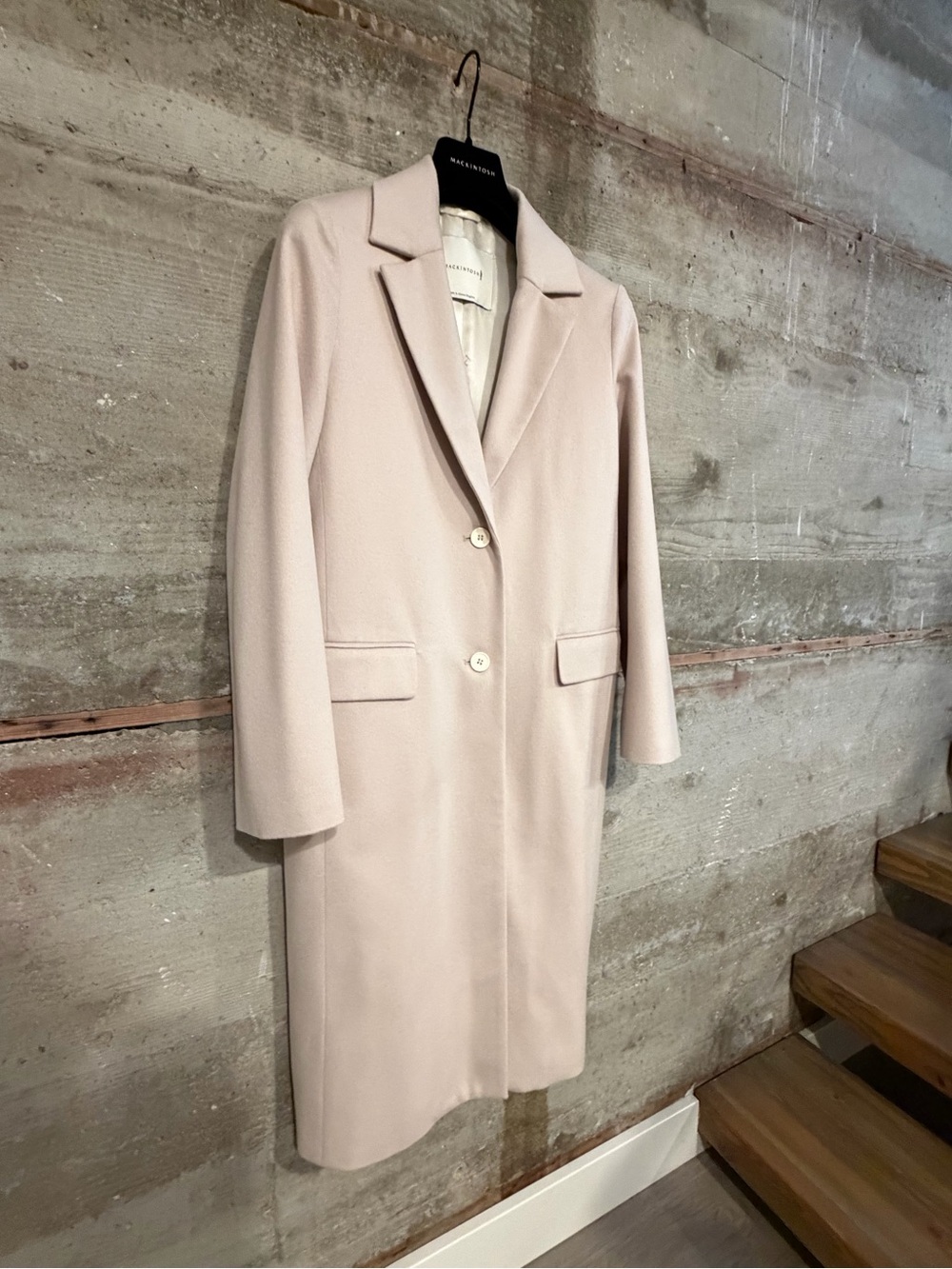 Notched Lapel Light Pink Trench Coat by Max Mara